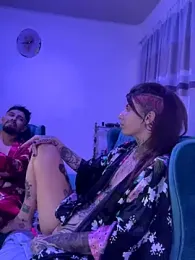 Izy_cute_ stripchat stream image