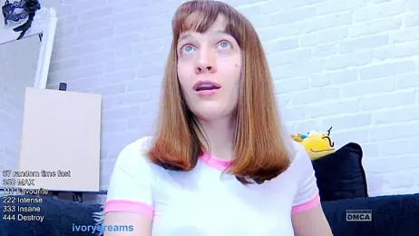 IvoryDreams stripchat stream image