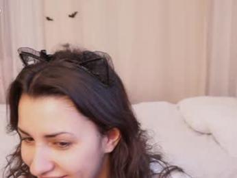 cuddlebyyou chaturbate stream image