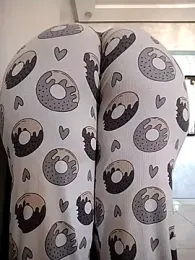 Dalou3a-69 stripchat stream image