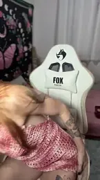 ---Red-haired-Fox--- stripchat stream image