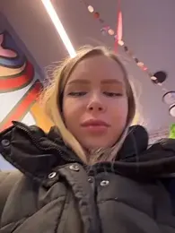 Liza_risky stripchat stream image