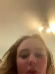 CherryEmmy stripchat stream image