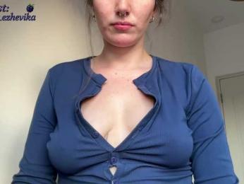 EzheVika bongacams stream image