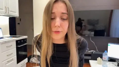 oypo stripchat stream image