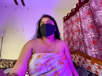 LouleyRanii stripchat stream image