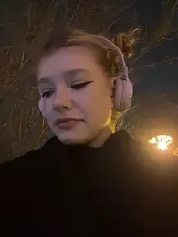 Honey___Hot stripchat stream image