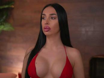 KairaAndrews bongacams stream image