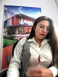 LIZ-06_ stripchat stream image