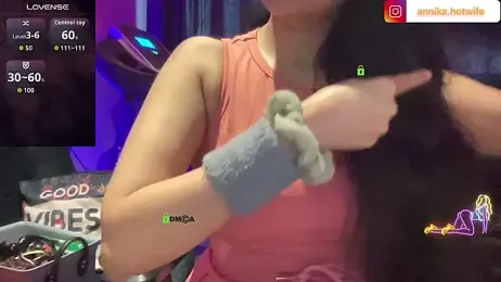 CharmingTania stripchat stream image