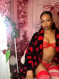 mismialove stripchat stream image