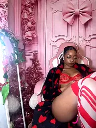 mismialove stripchat stream image