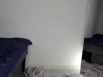 hi_popsy chaturbate stream image