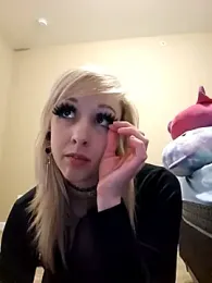 AmethystFoxx stripchat stream image