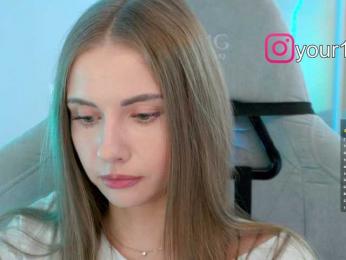 VikkiExtraCheese bongacams stream image