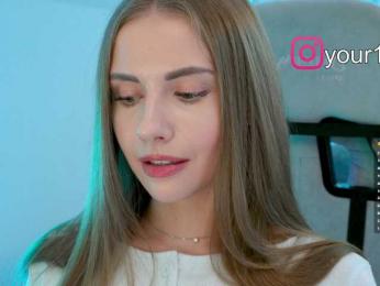 VikkiExtraCheese bongacams stream image