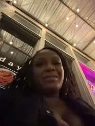 TilaTotti stripchat stream image