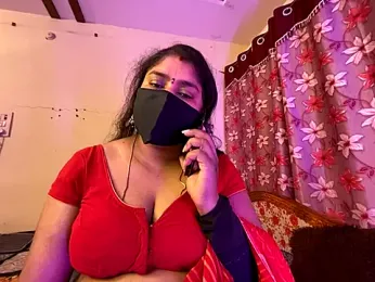 LouleyRanii stripchat stream image