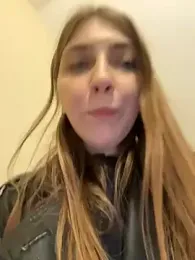 Sunny___Bunny stripchat stream image