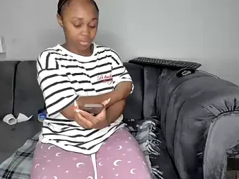 Pearl_00 stripchat stream image