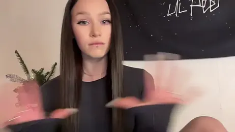 ur_molly stripchat stream image