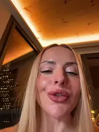 EmaSalis stripchat stream image