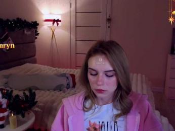 fymryn bongacams stream image