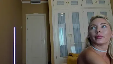 adarabu stripchat stream image