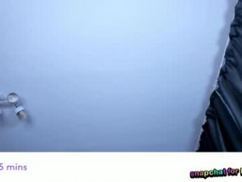 vivian_qwerty chaturbate stream image