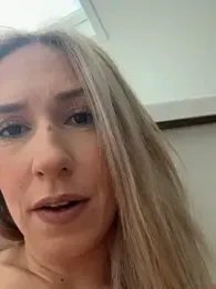 lola_tentatiion stripchat stream image