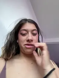 Enyeld_ruru stripchat stream image