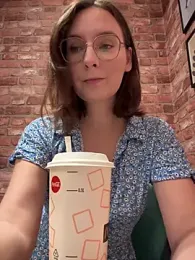 The_Snowwhitee stripchat stream image