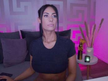 Mina-Babe bongacams stream image