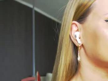 hefner_girl chaturbate stream image