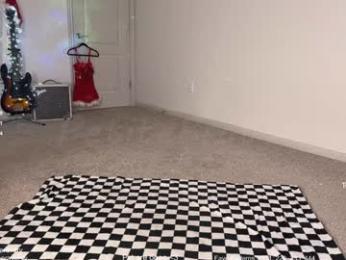 petitebrat chaturbate stream image