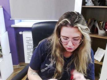 Soft-Zoey bongacams stream image