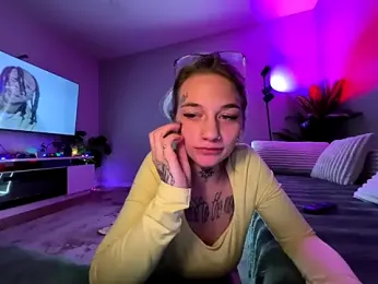 chloetease stripchat stream image