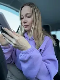 LavenderHot stripchat stream image