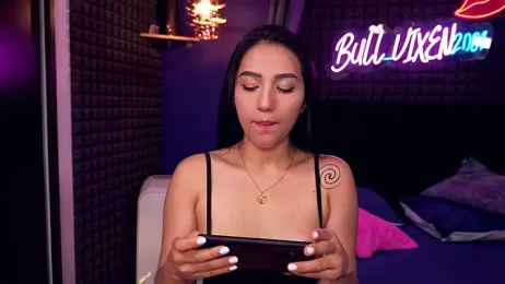 bull_vixen2001 stripchat stream image