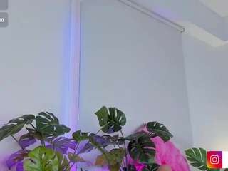 riley-pride camsoda stream image