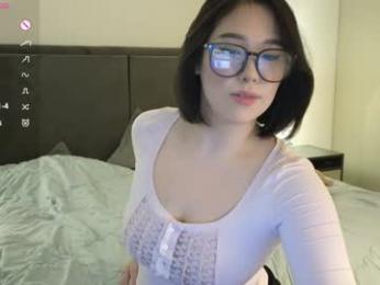 ki_mi chaturbate stream image