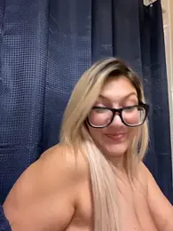 LittleMissEeve stripchat stream image
