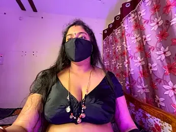 LouleyRanii stripchat stream image