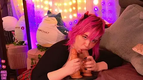 Angel-Lewd-Cake stripchat stream image