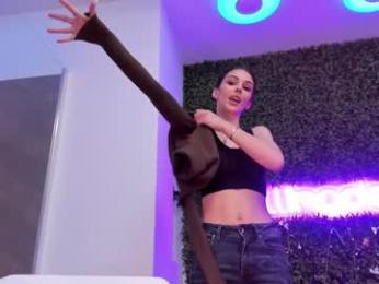 hotfallingdevil chaturbate stream image