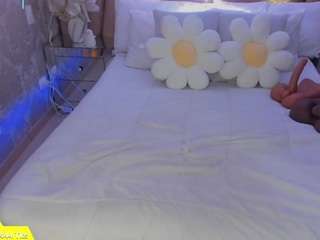 luisabaker camsoda stream image