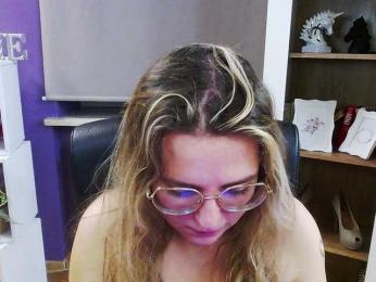 Soft-Zoey bongacams stream image