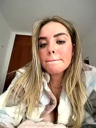 Alirawrz stripchat stream image