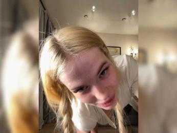 VladaMais bongacams stream image