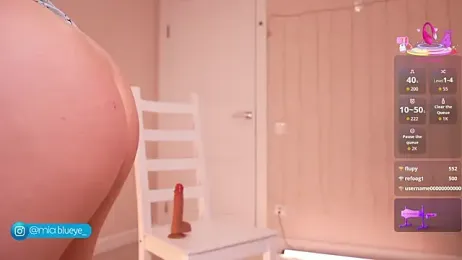 Miablueye stripchat stream image